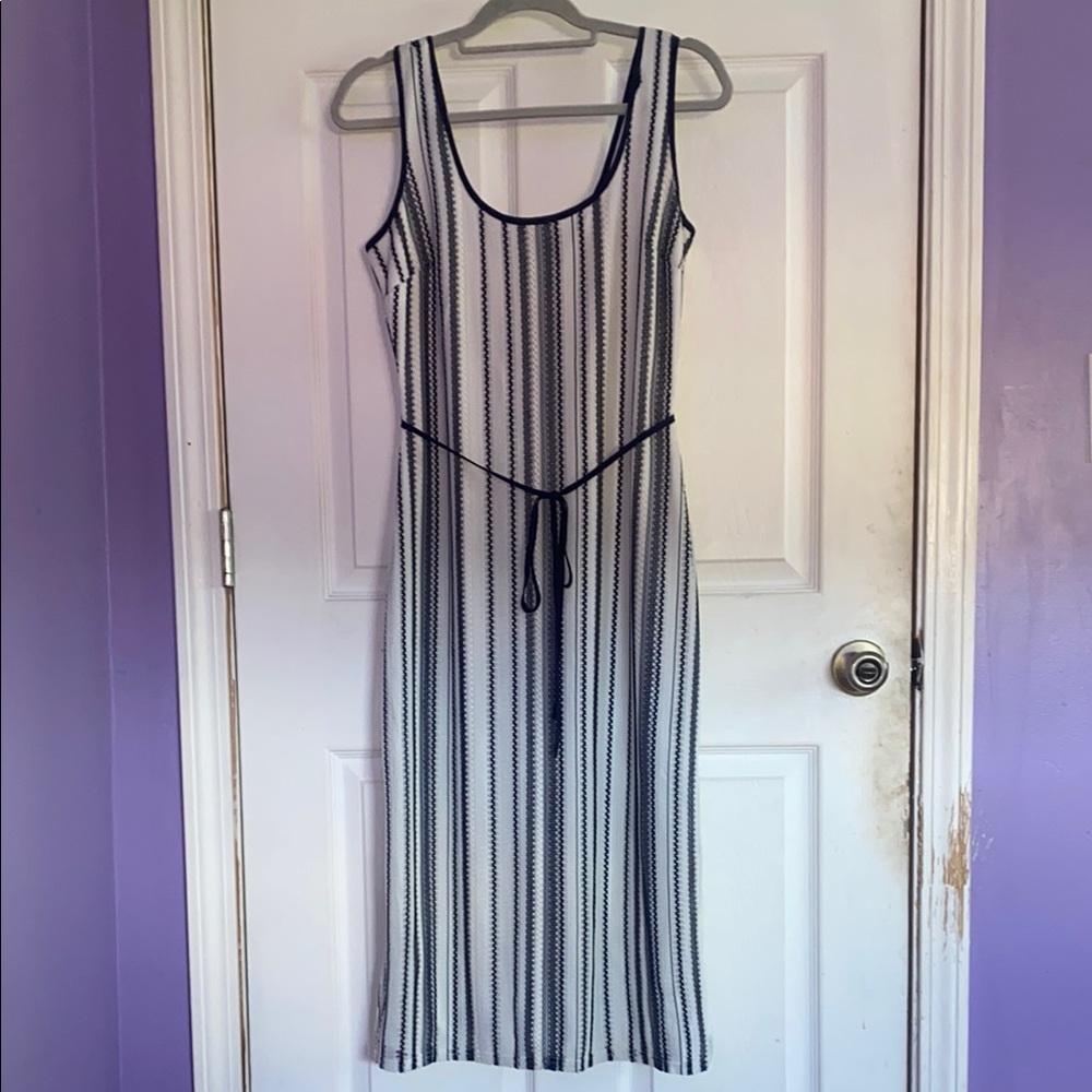 Sam Edelman Gray and Black Sheath Midi Dress Sleeveless Scoop Neck